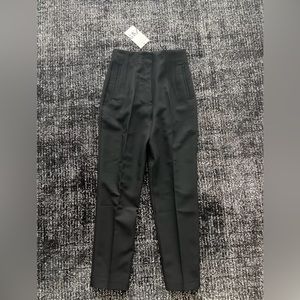 Zara black fitted capris. NWT